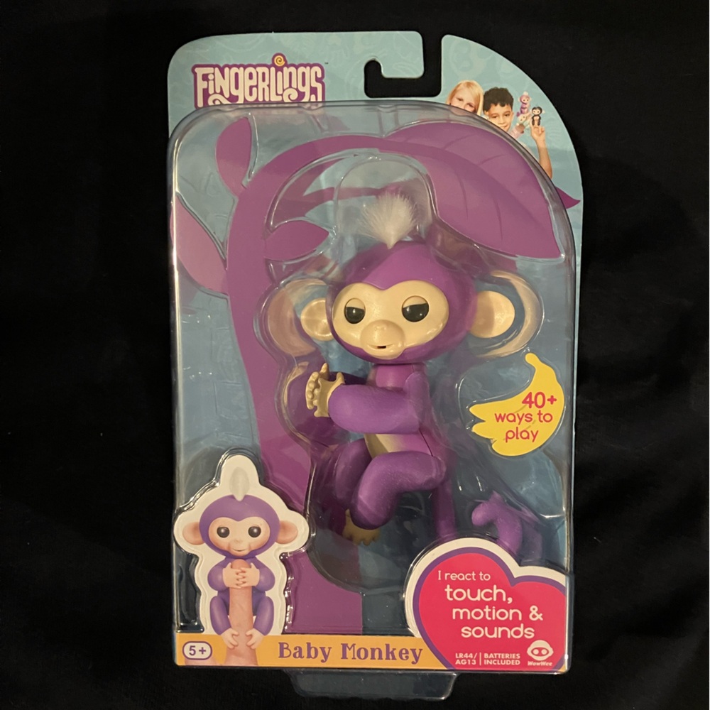 Fingerlings Baby Monkey Mia